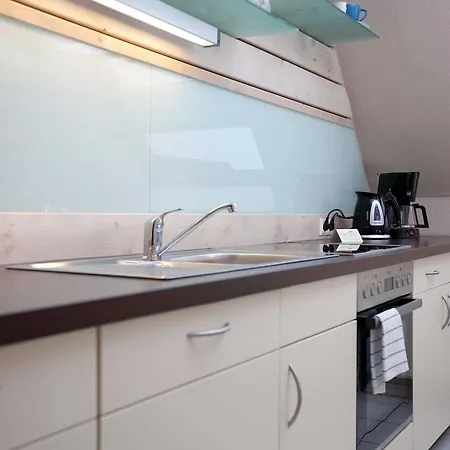 Hinrichs * Carolinensiel